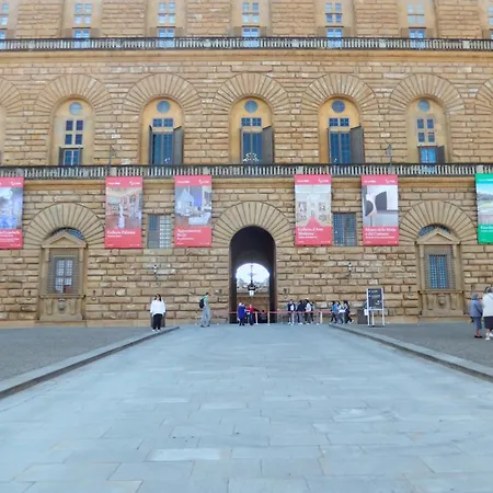 Apartment Great Location Just Infront Of Pitti Palace