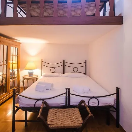 Great Location Just Infront Of Pitti Palace * Florence