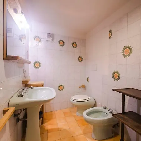 Great Location Just Infront Of Pitti Palace Apartment *