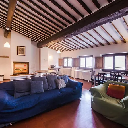 Apartment Great Location Just Infront Of Pitti Palace Florence