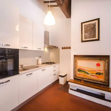 Great Location Just Infront Of Pitti Palace * Florence